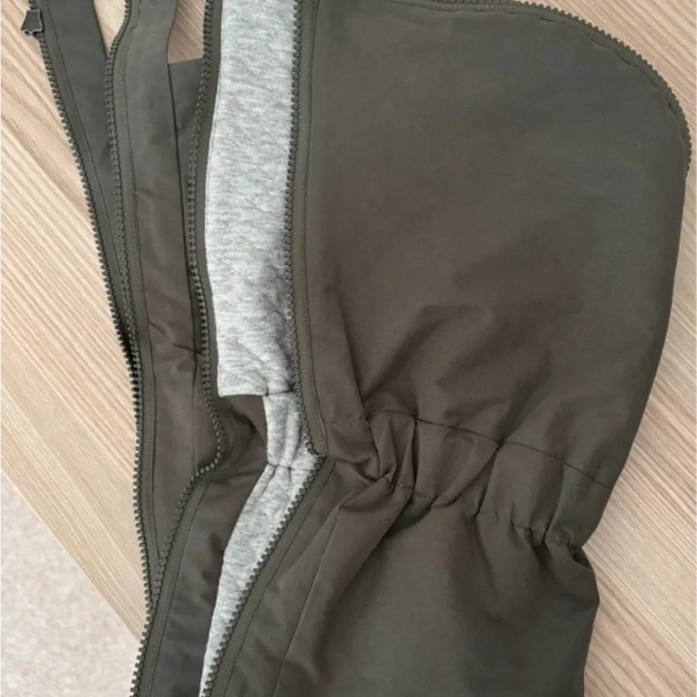 Seraphine 3-in-1 Maternity & Baby Wearing Coat Size 4 - Picture 6 of 7